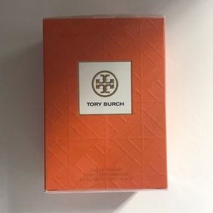 Tory Burch Signature fragrance